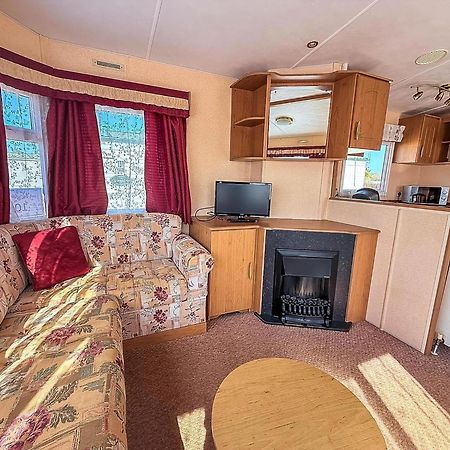 Superb Dog Friendly Caravan With Decking In Hunstanton In Norfolk Ref 13010L Exterior foto